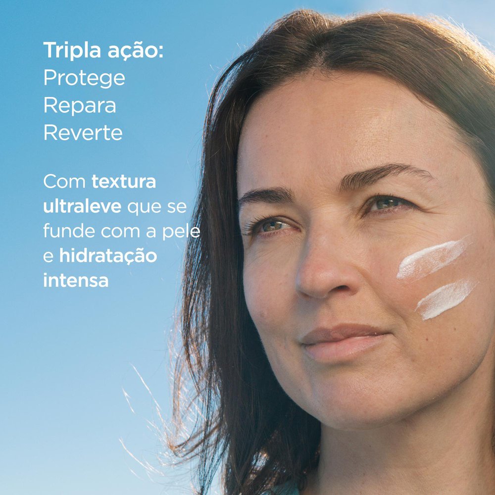 Protetor Solar Facial Isdin Fotoprotector Fusion Water Magic Repair Fps50 50ml — imagem 3 | Drogaria Taveira