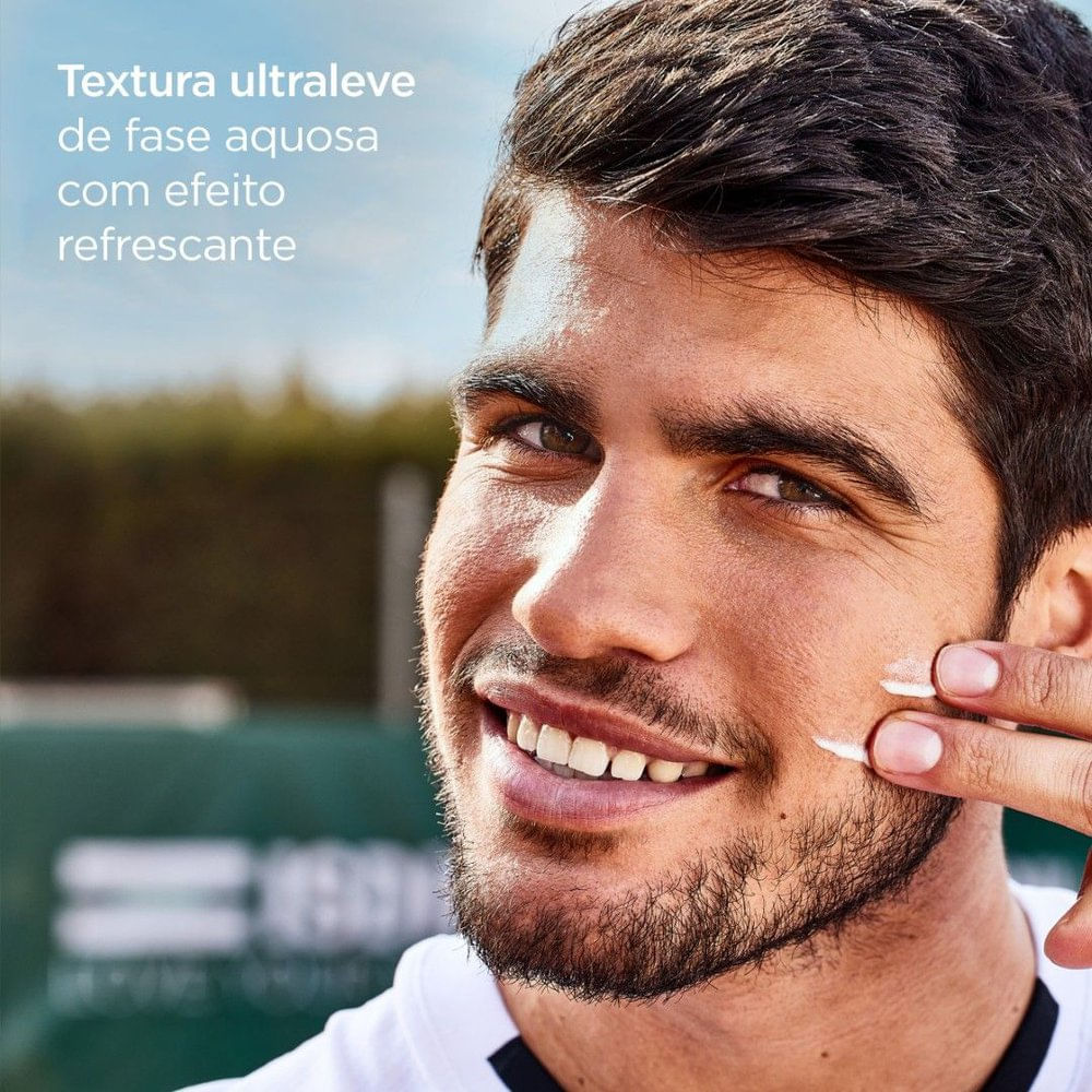 Protetor Solar Facial Isdin Fusion Water Magic Fps50 Fotoprotector 50ml — imagem 3 | Drogaria Taveira